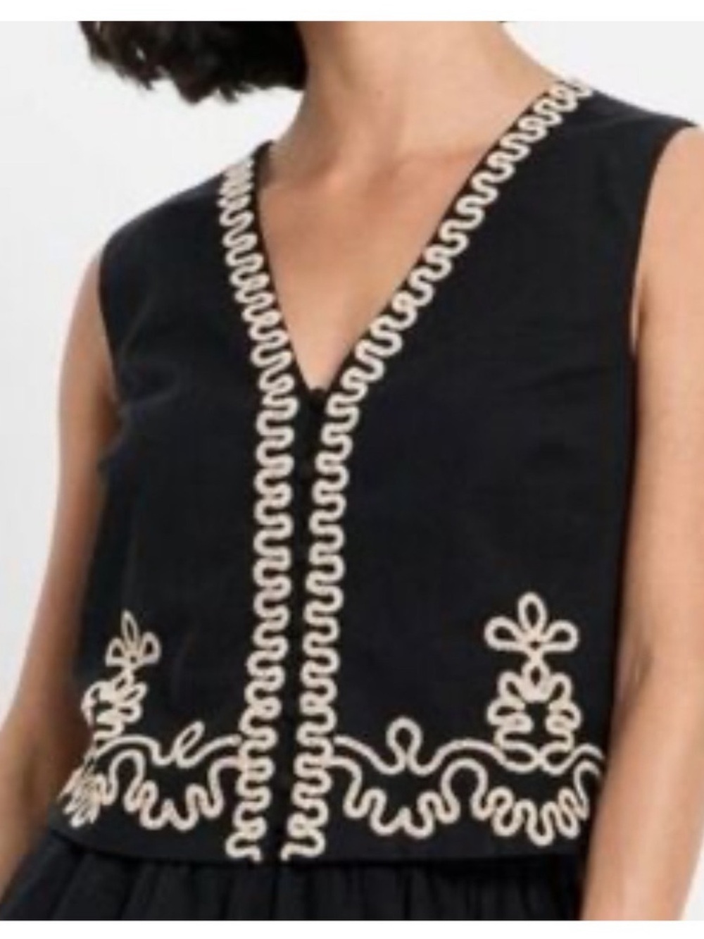 Women’s Future Collective Black Top NWT